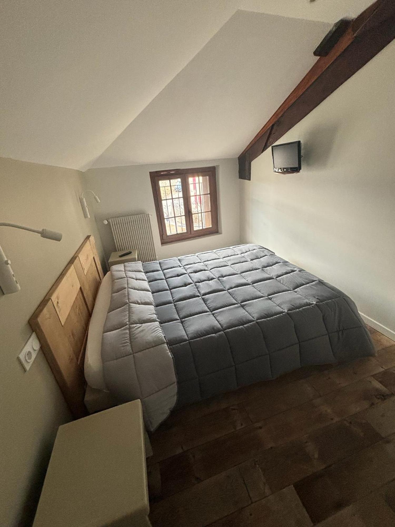 Hotel Le Coq D'Or Les Angles  Ngoại thất bức ảnh