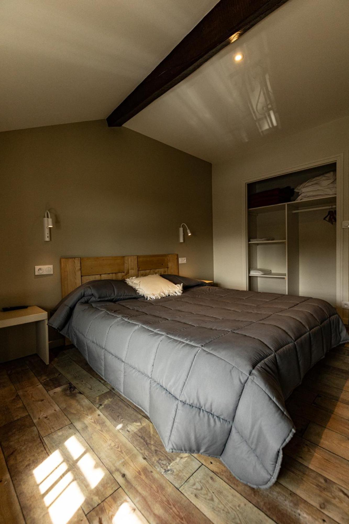 Hotel Le Coq D'Or Les Angles  Ngoại thất bức ảnh