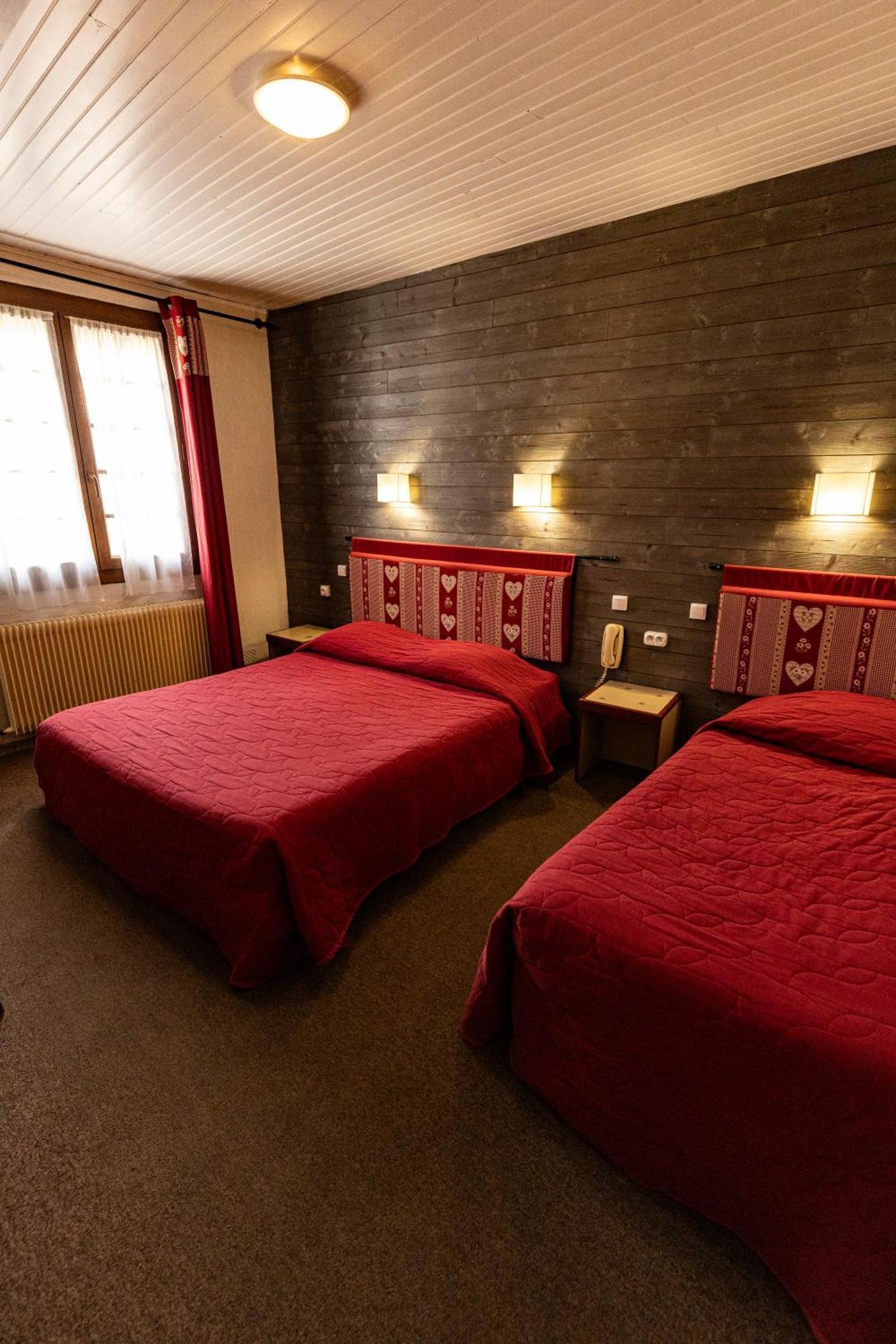 Hotel Le Coq D'Or Les Angles  Ngoại thất bức ảnh